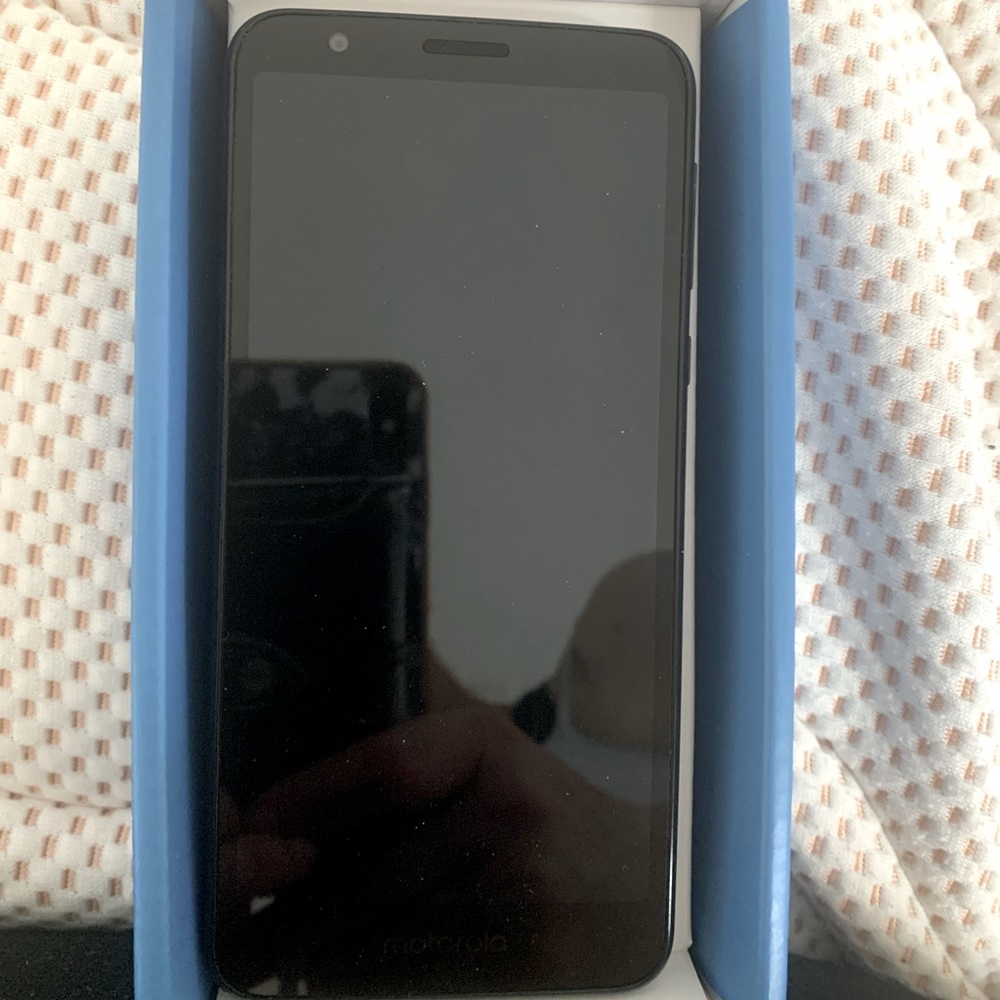 Motorola 6 E 16 GB brand new